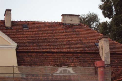 Nowy dach na szkole w Pakosławiu