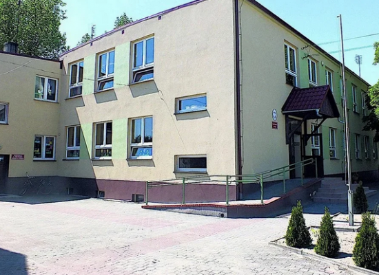 Termomodernizacja budynków Szkoły Podstawowej w Pakosławiu Filia Sowy