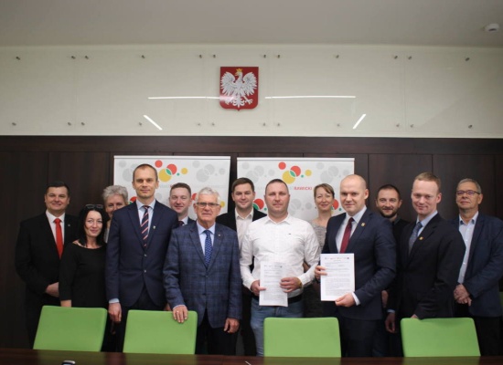 Umowa na wykonanie ścieżki rowerowej Rawicz-Osiek